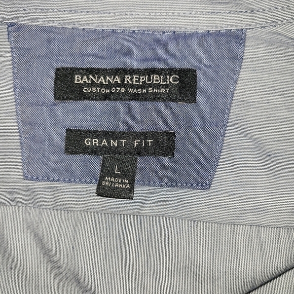 Banana Republic Men's Size Large Button Up Shirt - Picture 4 of 10